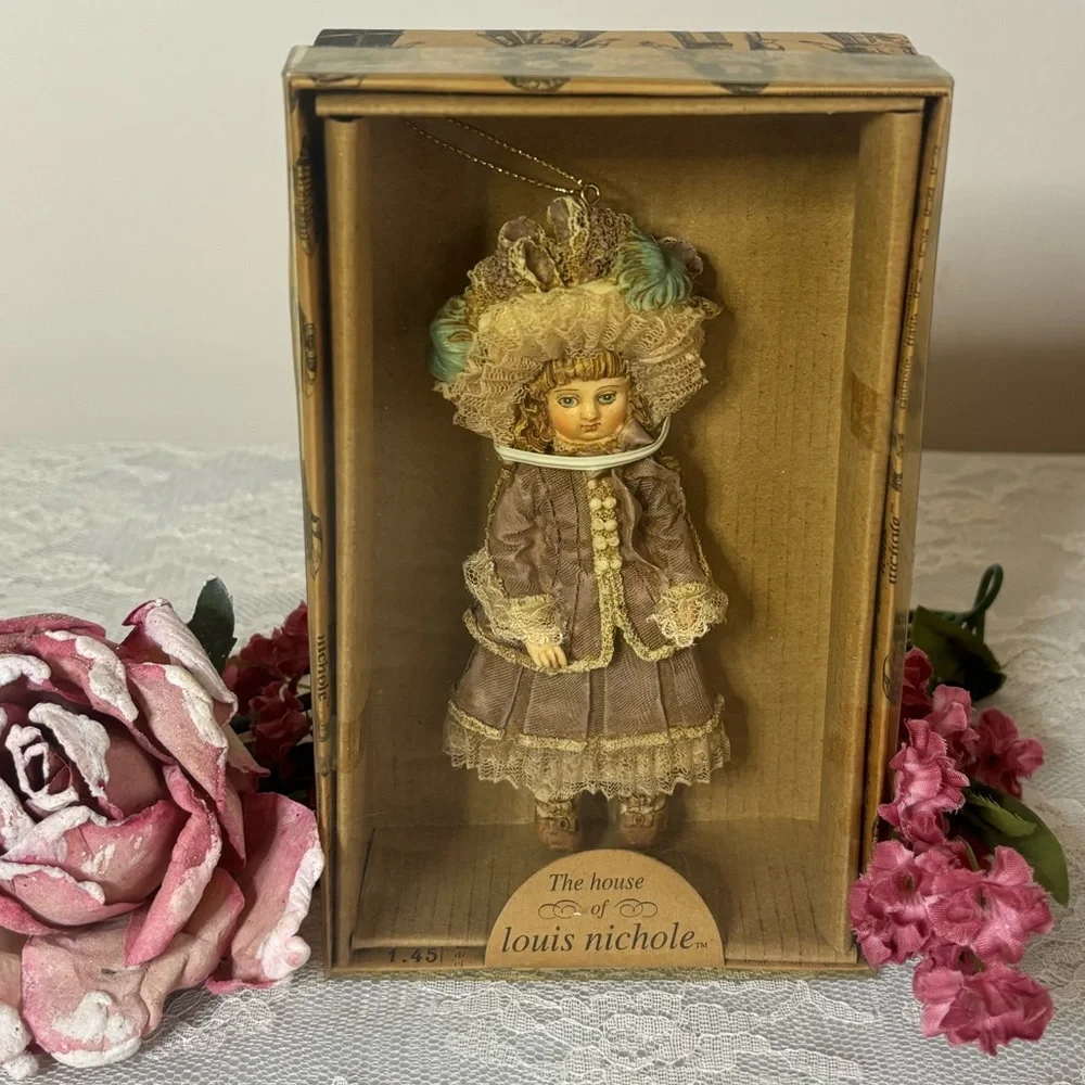 Vintage Victorian Christmas Tree Ornament Lace Doll High Quality Luxury 90s Y2K